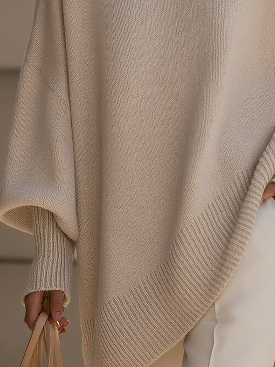 Oversized knit sweater, close-up of the lightweight knit texture