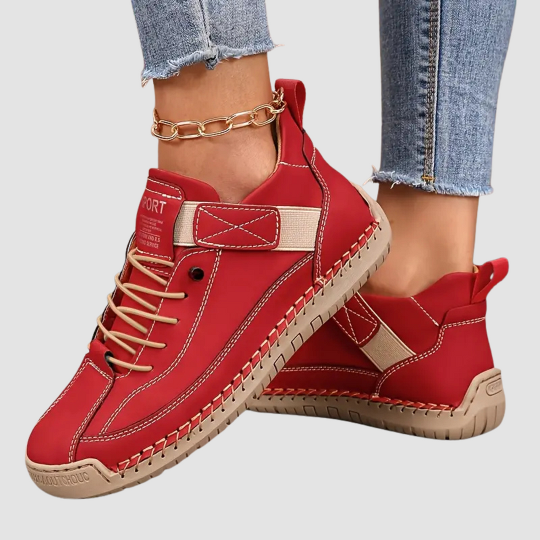 The women's wide-fit orthopedic sneaker in Red