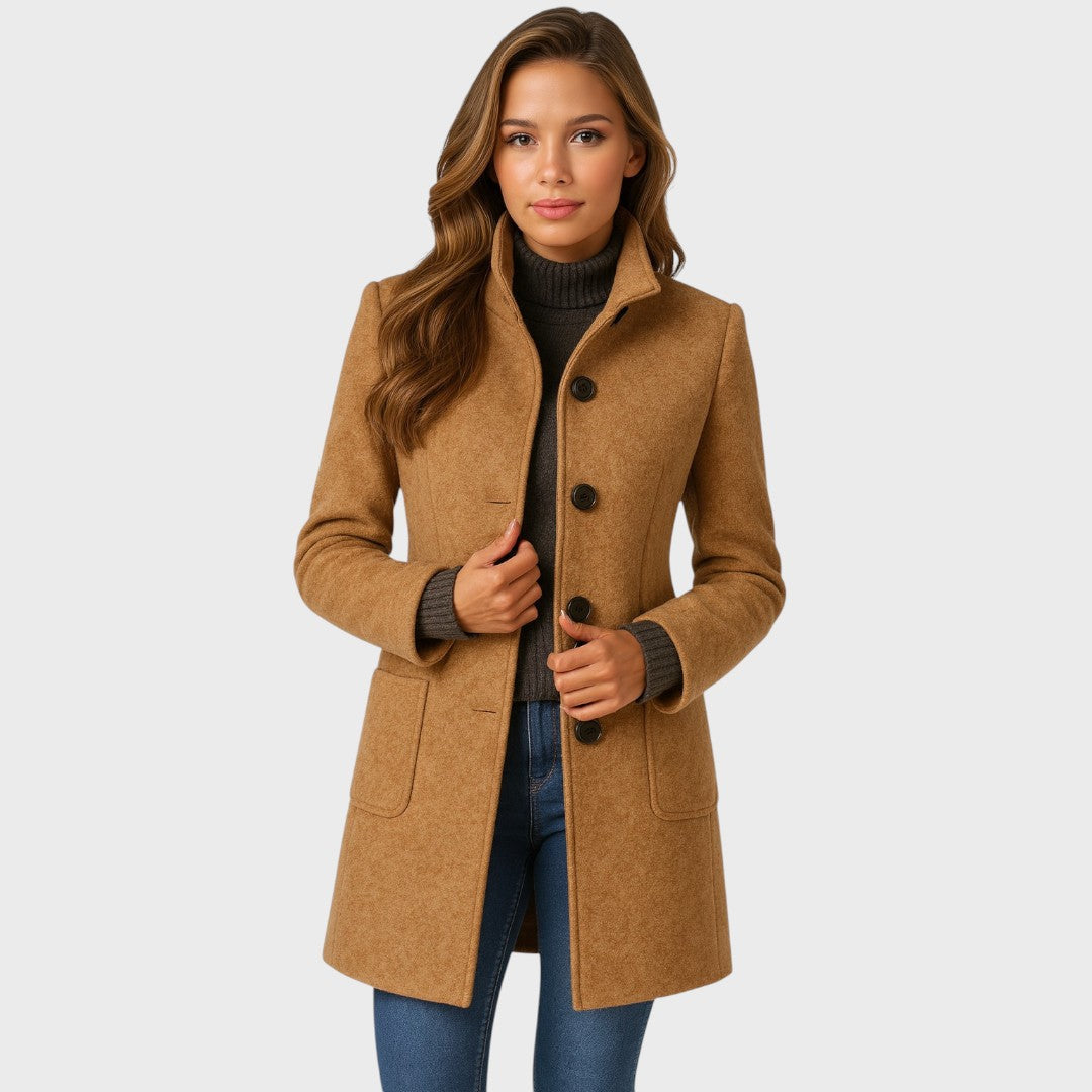 The women's funnel-neck long coat in Khaki