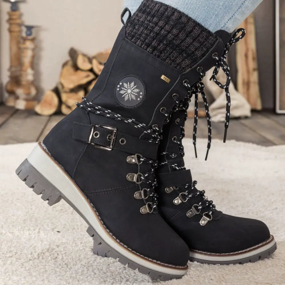 Detail view of the winter boot upper and lace fastening