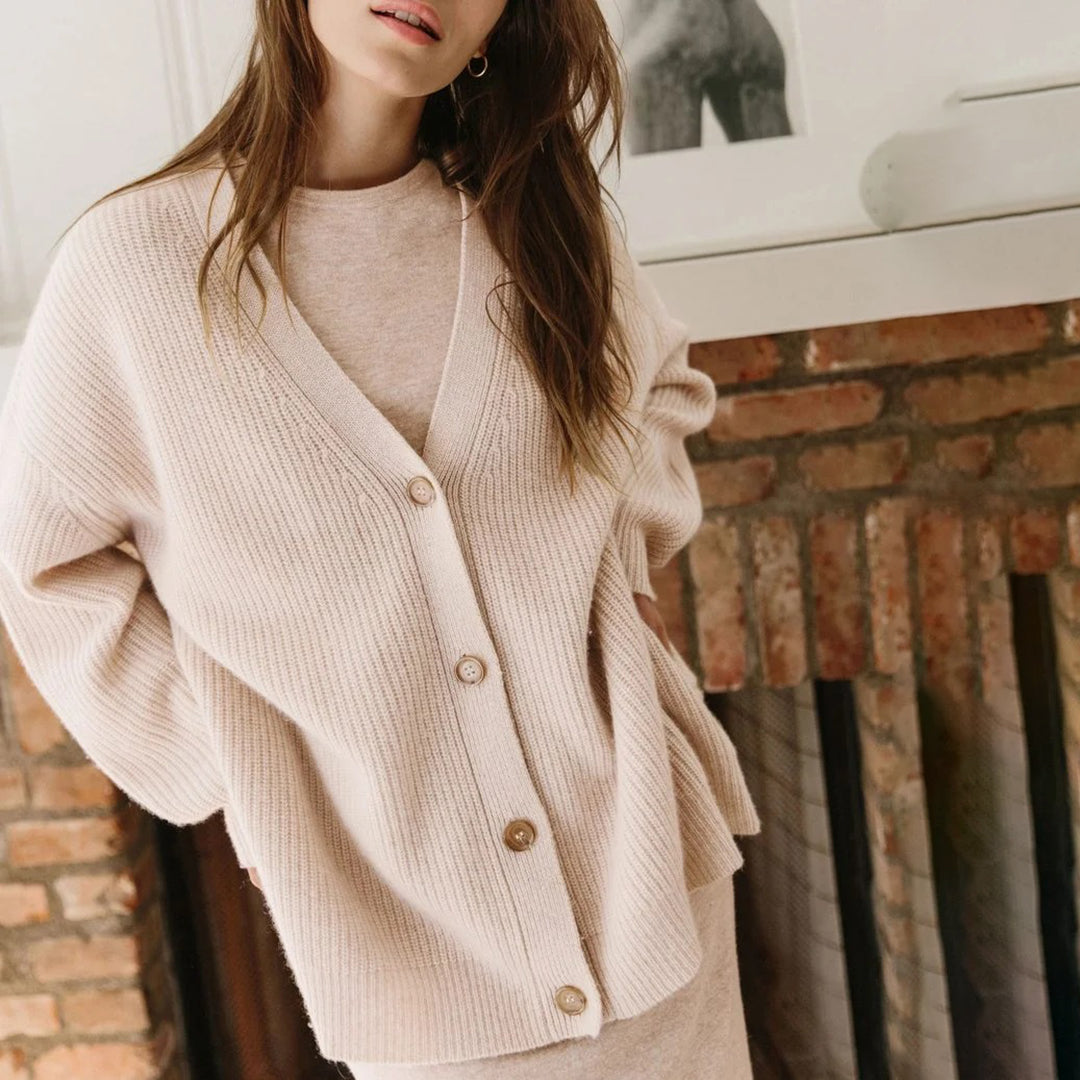 Oversized Cashmere Cardigan Sweater for Women in Oatmeal
