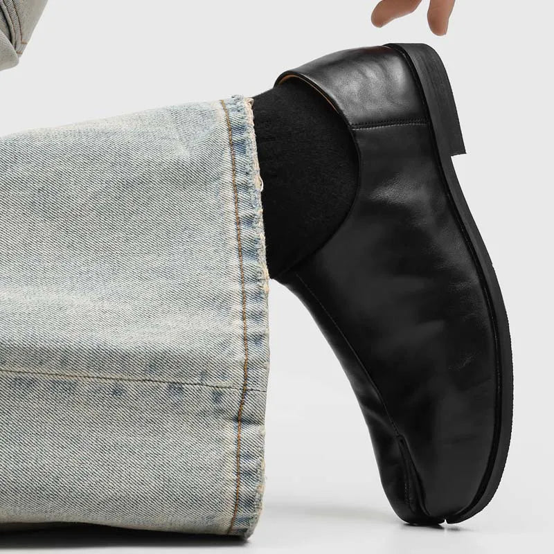 Tabi Loafers for Men — heel and collar detail