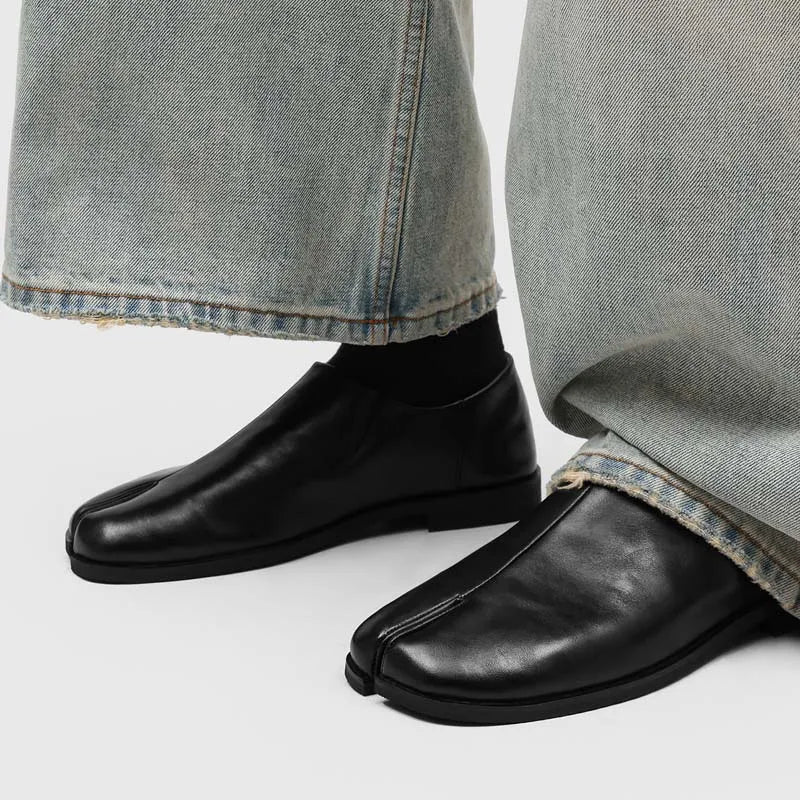 Tabi Loafers for Men — rear view of the pair