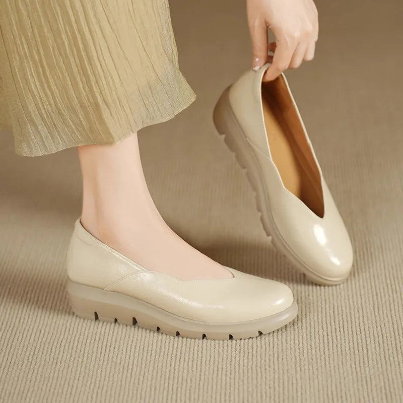 Genuine leather ballet flats for women in beige, pair shown from above