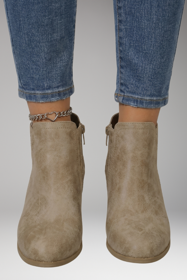 Cut out ankle boots — close up of the upper