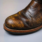 Slip-resistant outsole tread of the men's leather boot