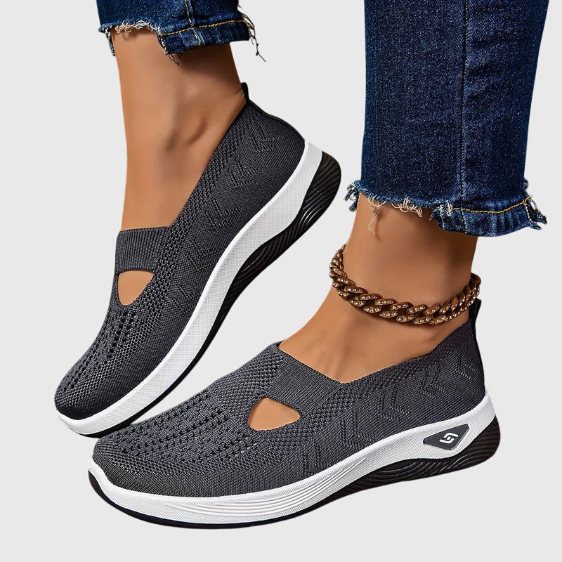 Knit slip on shoes in Grey