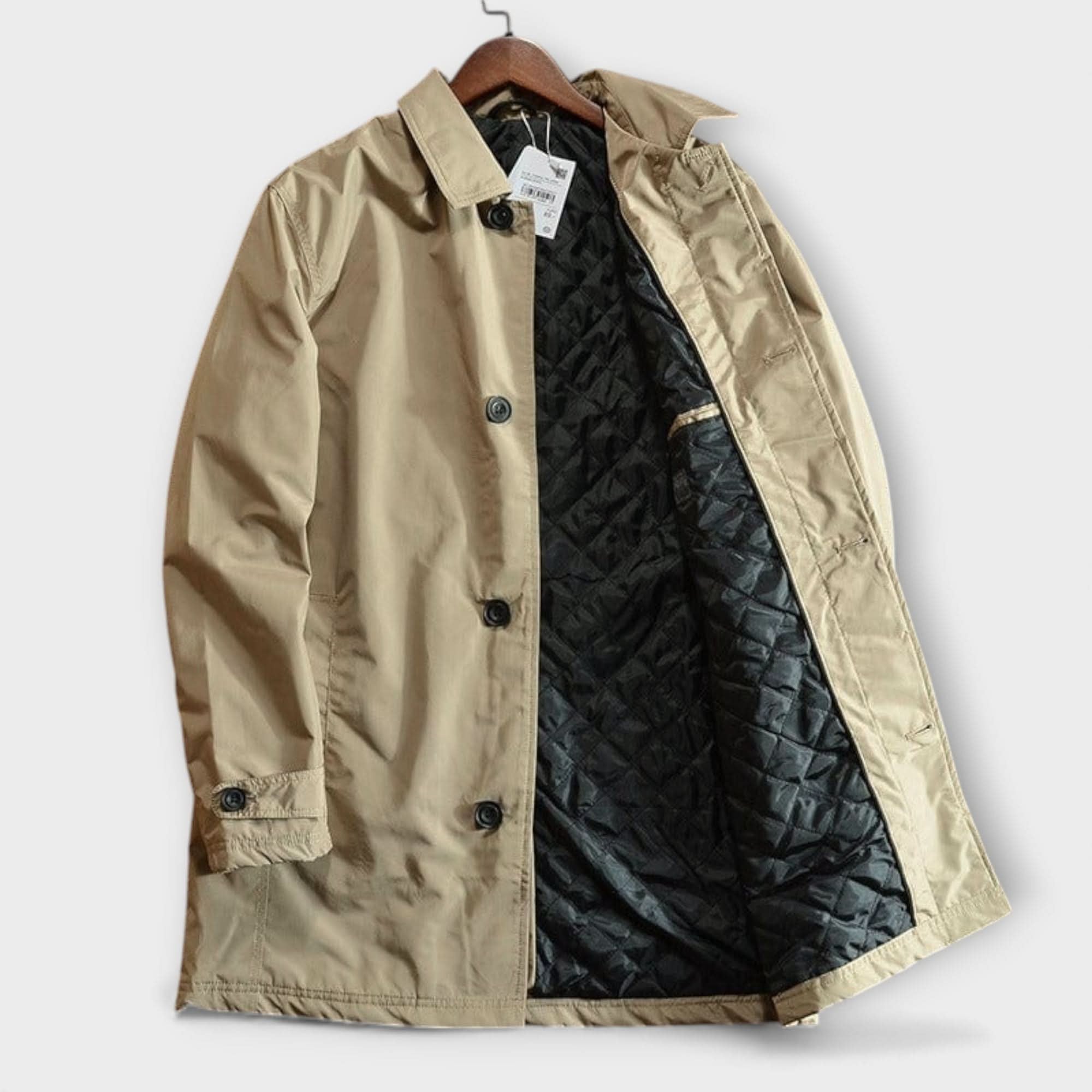 The men's windproof coat worn outdoors in cold weather