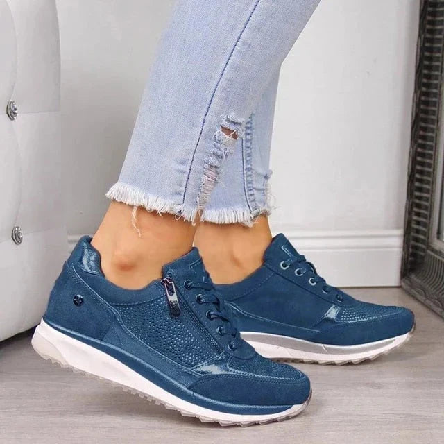Arch support wedge sneakers in Blue