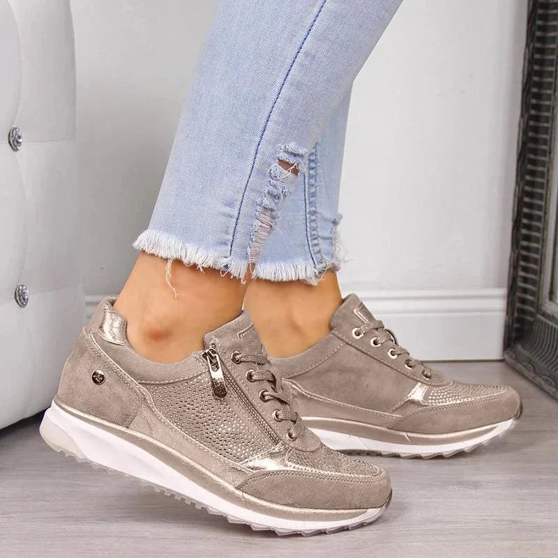 Arch support wedge sneakers in Beige