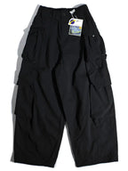Parachute Pants for Women — cargo pocket detail