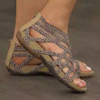 Overhead view showing the cushioned footbed
